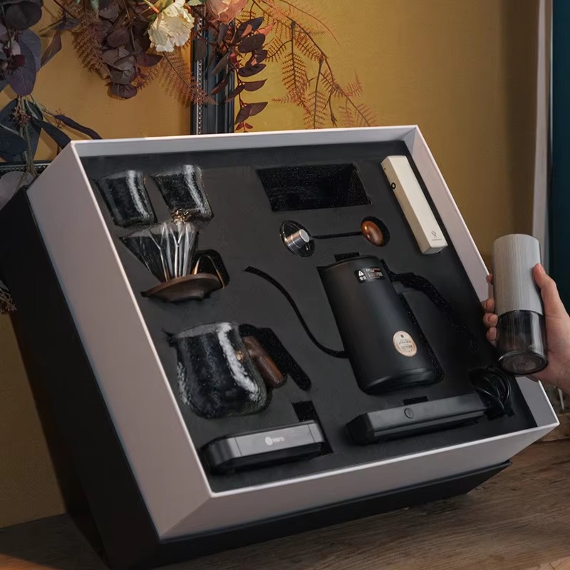 Coffee Equipment Gift Set - ชุดอุปกรณ์ชงกาแฟสำหรับร้านกาแฟหรูหรา เหมาะเป็นของขวัญองค์กรที่สมบูรณ์แบบ